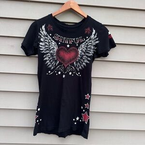 Y2K vintage sinful T-shirt wings back graphics women’s medium